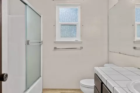 Bath - 9723 Bluestem Path, Salinas, CA 93907 photo 5 of 6