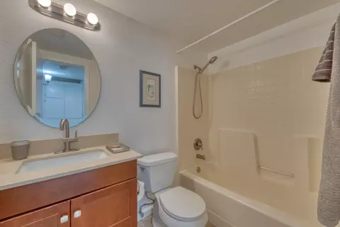 Bath - Undisclosed, Monterey, CA 93940 photo 2 of 2