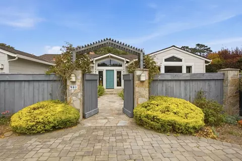 981 Pioneer Rd, Pebble Beach, CA 93953