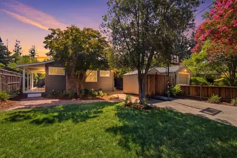 552 Nimitz Ave, Redwood City, CA 94061