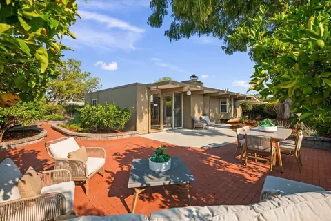 Exterior - 948 Brookgrove Ln, Cupertino, CA 95014 photo 12 of 12