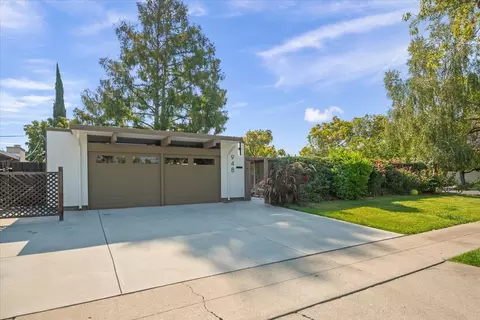 Exterior - 948 Brookgrove Ln, Cupertino, CA 95014 photo 4 of 12