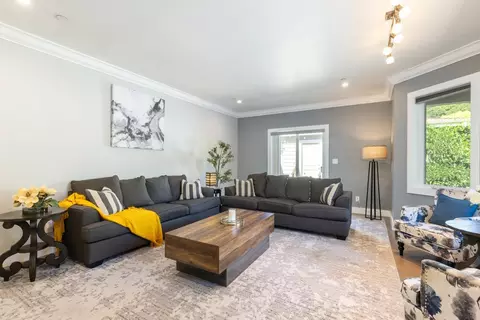 Living - 227 Theodor Ln, Sonoma, CA 95476 photo 2 of 11