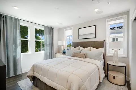 Bedroom - 2120 Latham St, Mountain View, CA 94040 photo 1 of 10