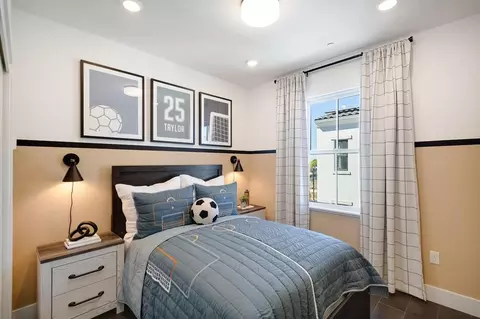 Bedroom - 2120 Latham St, Mountain View, CA 94040 photo 5 of 10