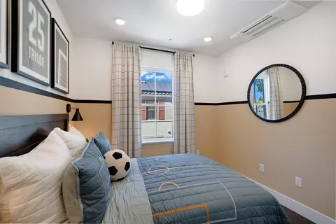 Bedroom - 2120 Latham St, Mountain View, CA 94040 photo 7 of 10