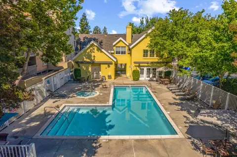 Exterior - 104 Freedom Ln, Mountain View, CA 94040 photo 13 of 15