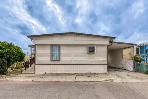 150 Sherwood 64, Salinas, CA 93901