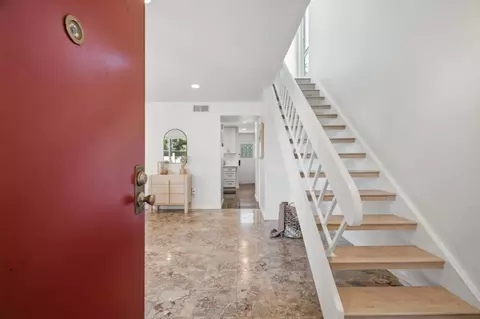 Entry Way - 715 Quetta Ave E, Sunnyvale, CA 94087 photo 1 of 1