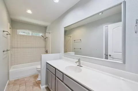 Bath - 909 Etheldore St, Moss Beach, CA 94038 photo 3 of 3