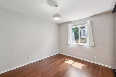 Bedroom - 909 Etheldore St, Moss Beach, CA 94038 photo 8 of 11