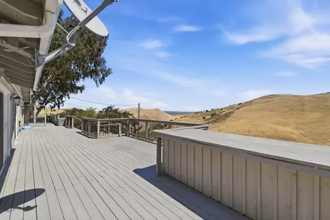 Exterior - Hess Rd, Concord, CA 94521 photo 4 of 12