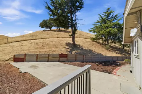 Exterior - Hess Rd, Concord, CA 94521 photo 6 of 12