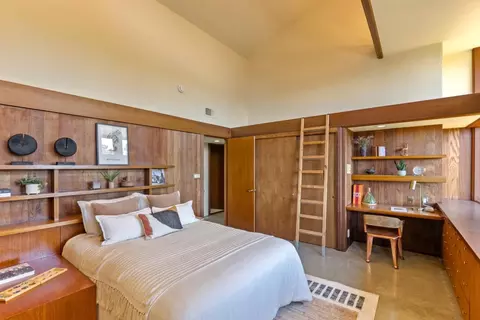 Bedroom - 999 N Rodeo Gulch Rd, Soquel, CA 95073 photo 9 of 12