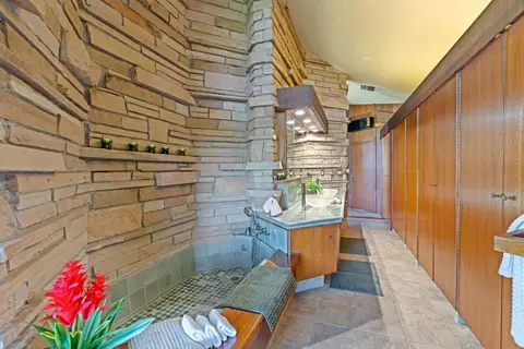 Bath - 999 N Rodeo Gulch Rd, Soquel, CA 95073 photo 4 of 11