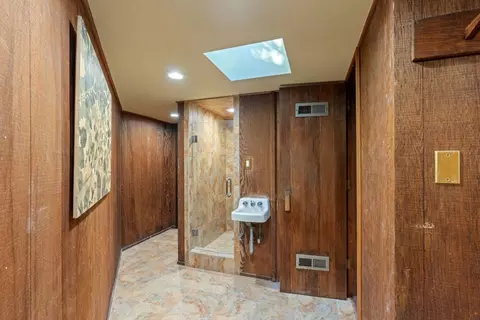 Bath - 999 N Rodeo Gulch Rd, Soquel, CA 95073 photo 10 of 11