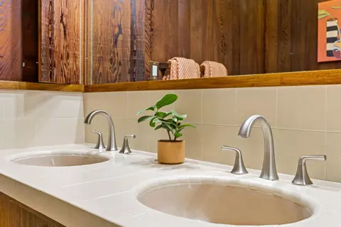 Bath - 999 N Rodeo Gulch Rd, Soquel, CA 95073 photo 7 of 11