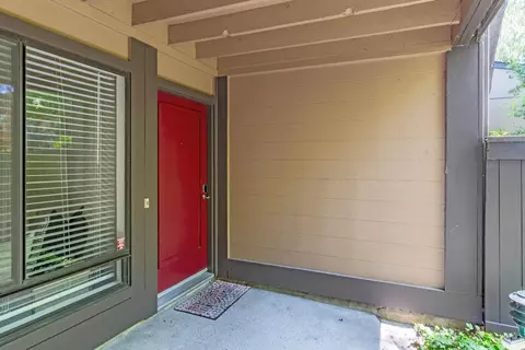 Exterior - 2000 Rock St 19, Mountain View, CA 94043 photo 2 of 6
