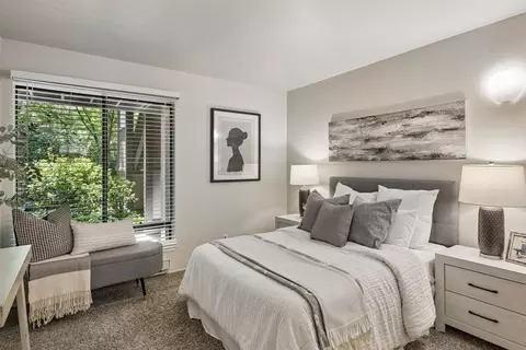 Bedroom - 2000 Rock St 19, Mountain View, CA 94043 photo 1 of 2