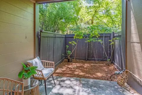 Exterior - 2000 Rock St 19, Mountain View, CA 94043 photo 3 of 6