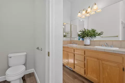 Entry Way - 8039 Leno Dr, Windsor, CA 95492 photo 2 of 2