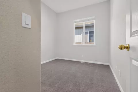 Bedroom - 8039 Leno Dr, Windsor, CA 95492 photo 3 of 7