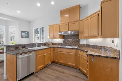 Kitchen - 8039 Leno Dr, Windsor, CA 95492 photo 4 of 4