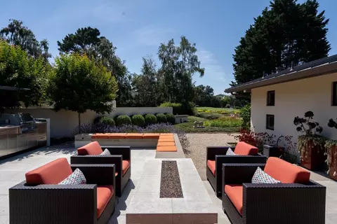 7086 Valley Greens Cir, Carmel, CA 93923