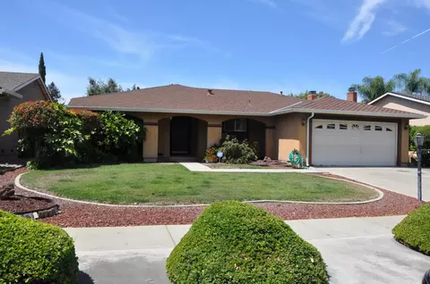 567 Hyde Park Dr, San Jose, CA 95136