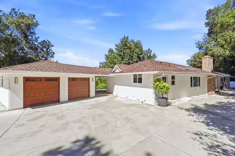 15560 Blossom Hill Rd, Los Gatos, CA 95032
