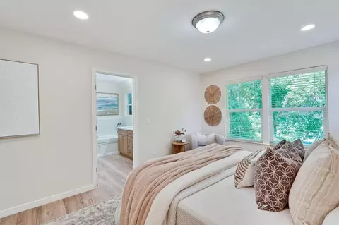 Bedroom - 274 Skyview Ct, Mountain View, CA 94043 photo 3 of 6