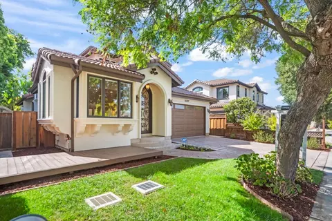 Exterior - 10207 Orange Ave, Cupertino, CA 95014 photo 2 of 8