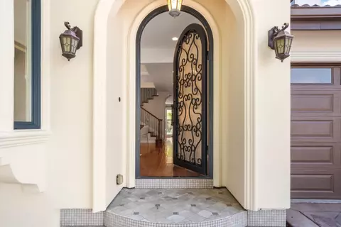Entry Way - 10207 Orange Ave, Cupertino, CA 95014 photo 1 of 4