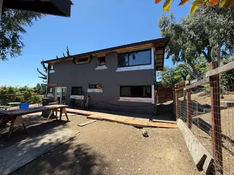 Exterior - 87 Lawrence Ave, Watsonville, CA 95076 photo 4 of 5