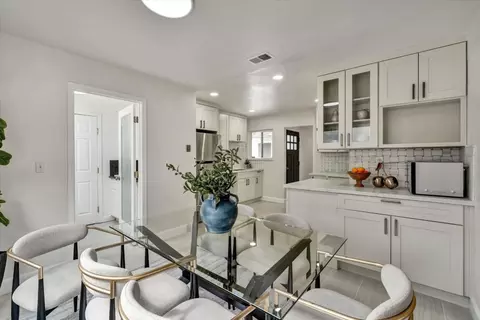 Dining - 1943 Everglades Dr, Milpitas, CA 95035 photo 3 of 3