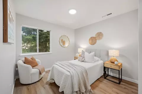 Bedroom - 1371 Peregrine Dr, Gilroy, CA 95020 photo 4 of 5