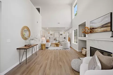 Entry Way - 1371 Peregrine Dr, Gilroy, CA 95020 photo 2 of 7