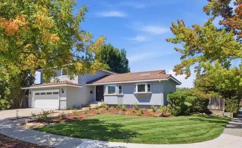 725 Vonna Ct, San Jose, CA 95123