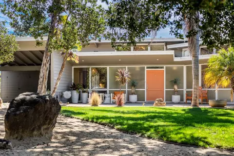 34 Hollins Dr, Santa Cruz, CA 95060