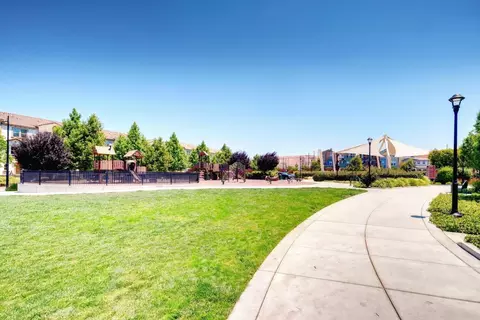 Exterior - 722 Garden St, Milpitas, CA 95035 photo 7 of 11