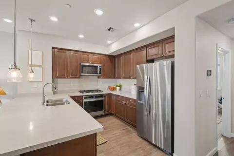 Kitchen - 722 Garden St, Milpitas, CA 95035 photo 3 of 8