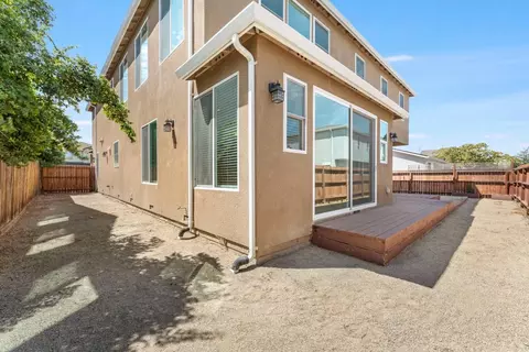 Exterior - 445 Cecelio Way, Tracy, CA 95376 photo 6 of 8