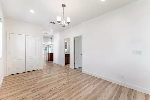 Entry Way - 445 Cecelio Way, Tracy, CA 95376 photo 3 of 4