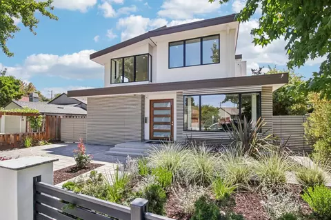 2280 Saint Francis Dr, Palo Alto, CA 94303