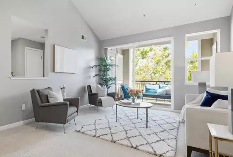 1982 W Bayshore Rd 336, East Palo Alto, CA 94303