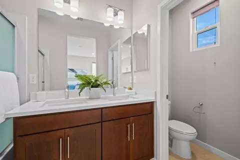 Bath - 891 Pepper Pl, Milpitas, CA 95035 photo 6 of 6