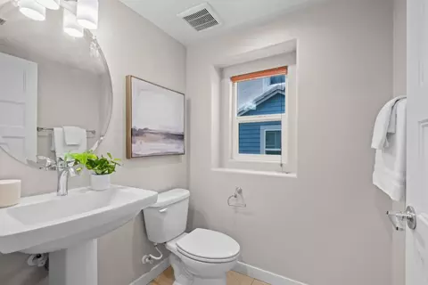 Bath - 891 Pepper Pl, Milpitas, CA 95035 photo 2 of 6
