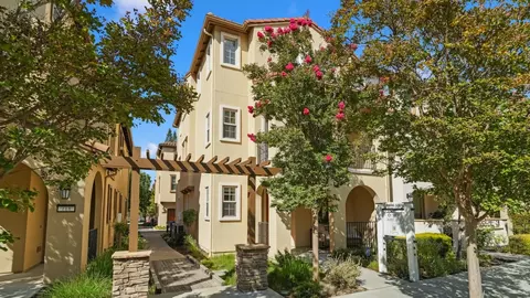 Exterior - Minaret Ave, Mountain View, CA 94043 photo 3 of 16
