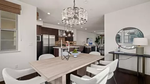Dining - Minaret Ave, Mountain View, CA 94043 photo 2 of 2