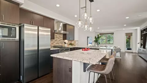 Kitchen - Minaret Ave, Mountain View, CA 94043 photo 9 of 10